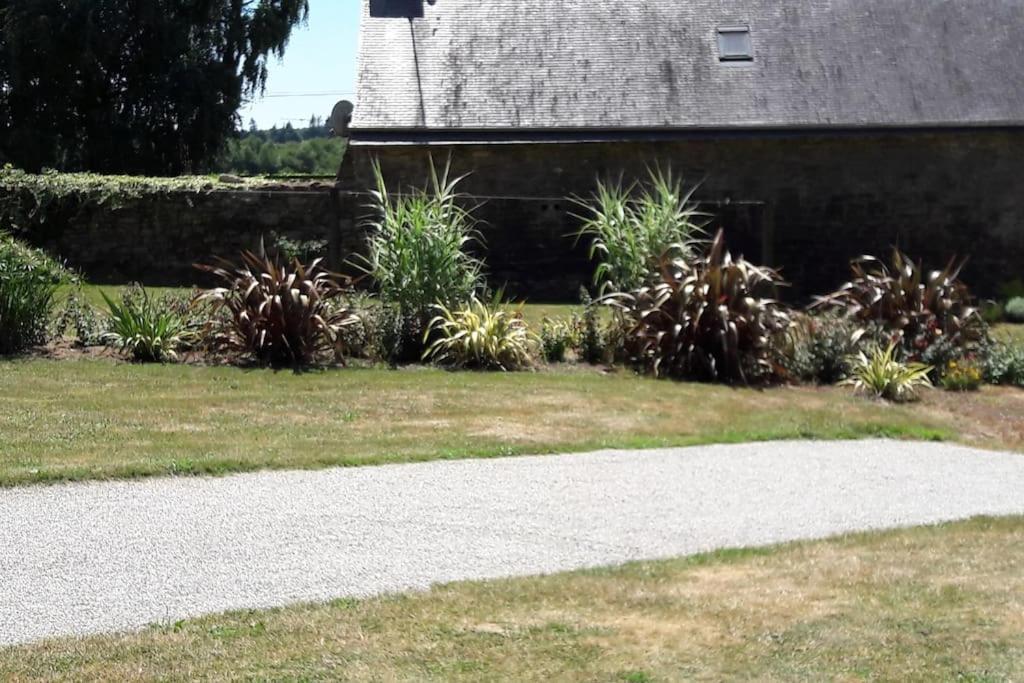 Domaine Des Lauriers 20 Couchages Villa Languidic Bagian luar foto